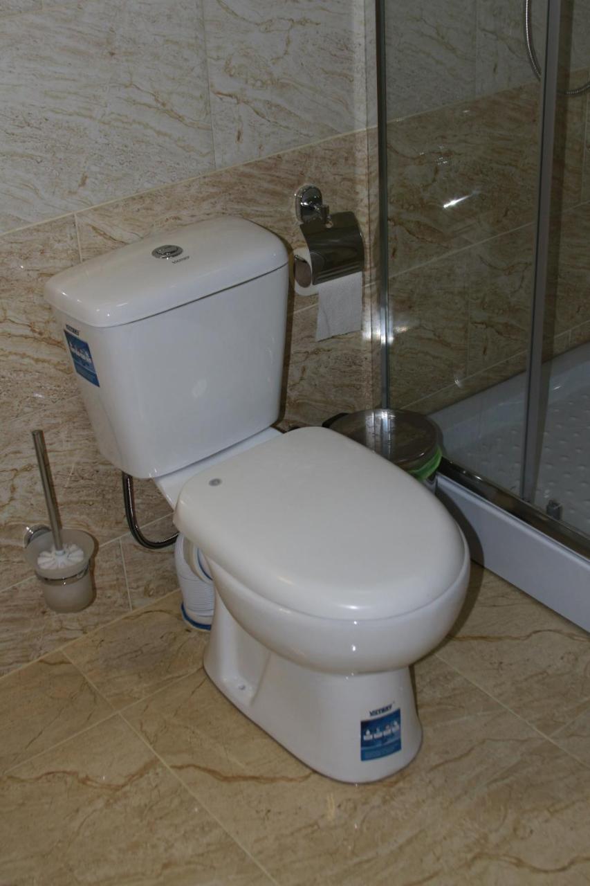 Park Hotel Kutaiszi Kültér fotó