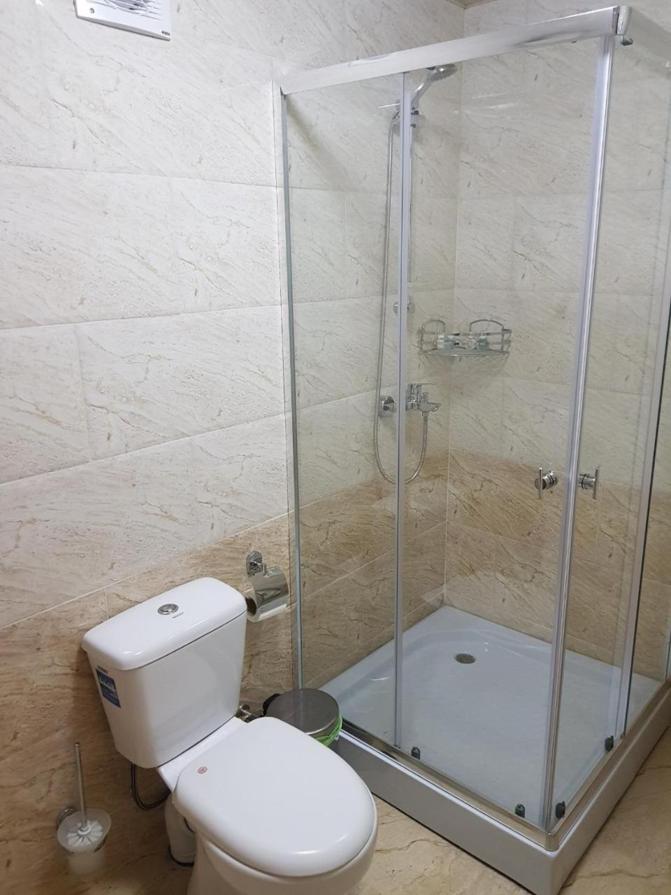 Park Hotel Kutaiszi Kültér fotó