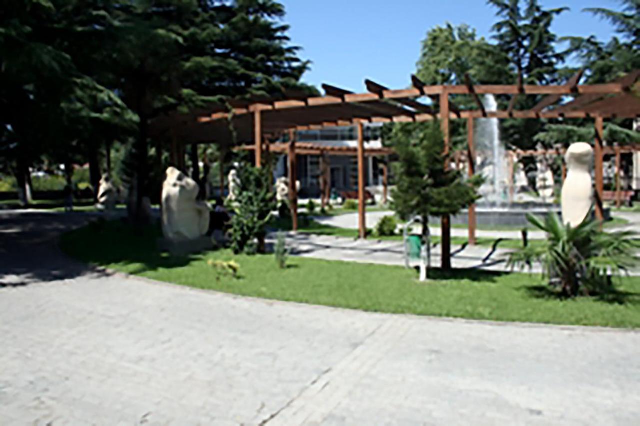 Park Hotel Kutaiszi Kültér fotó