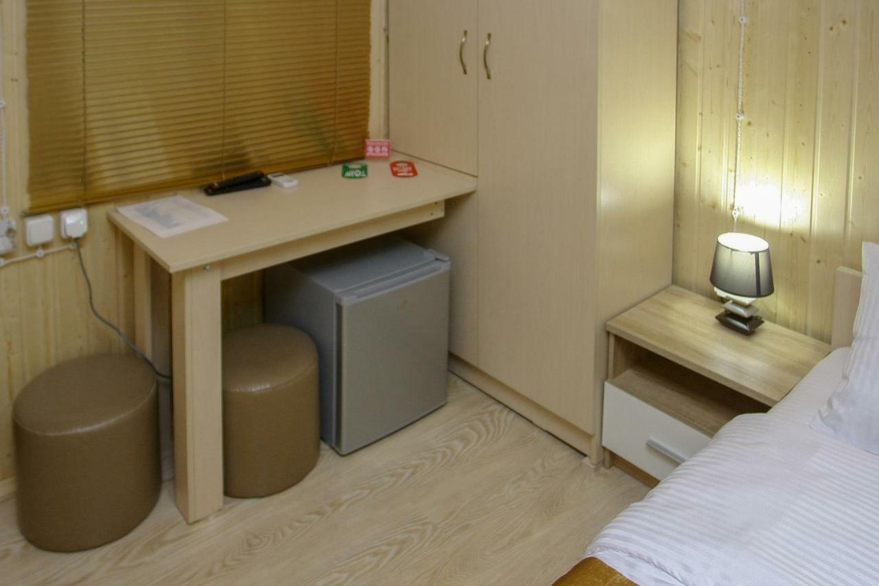 Park Hotel Kutaiszi Kültér fotó