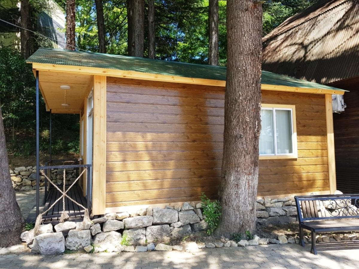Park Hotel Kutaiszi Kültér fotó